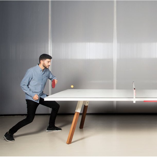 You And Me Bordtennisbord og konferencebord i et